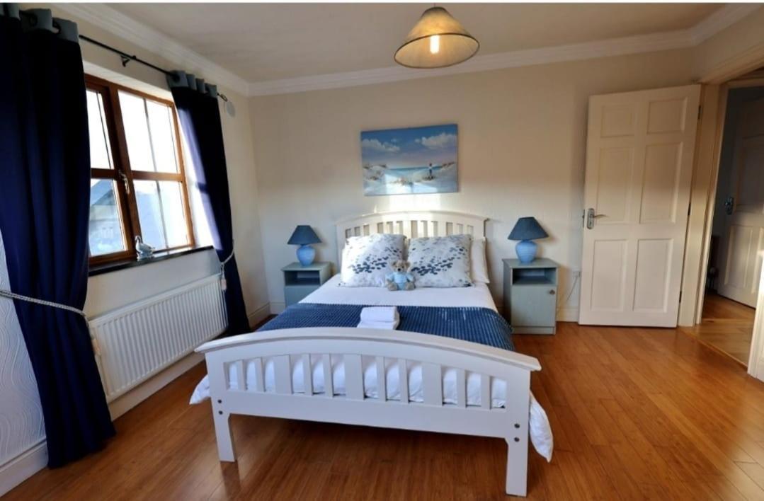 The Cliffs Of Moher Holiday House ドゥーリン エクステリア 写真
