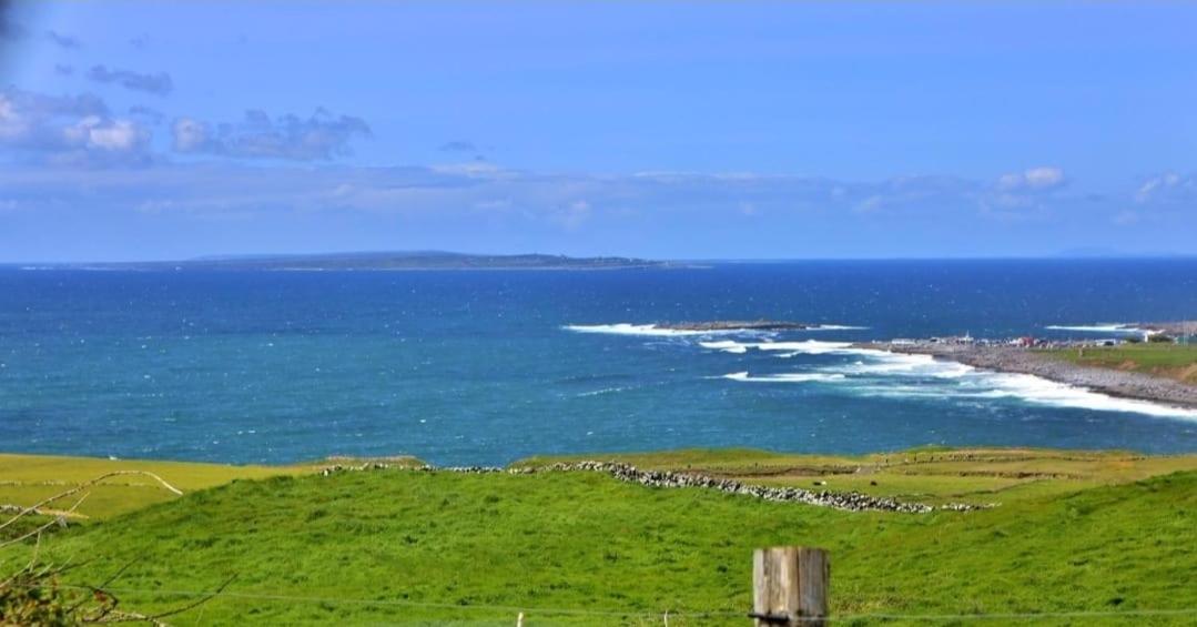 The Cliffs Of Moher Holiday House ドゥーリン エクステリア 写真